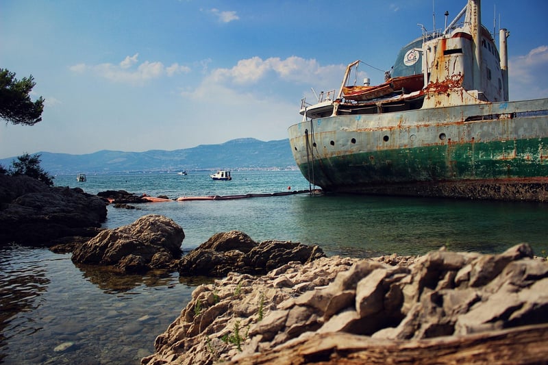 Sunken Ship